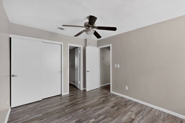 1122 Millview Drive 802, Arlington, TX 76012