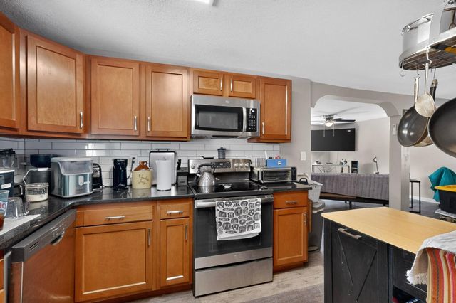2904 1st Street NW, Albuquerque, NM 87107