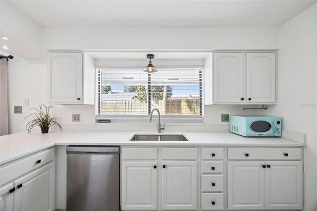 728 COQUINA COURT, Orlando, FL 32807