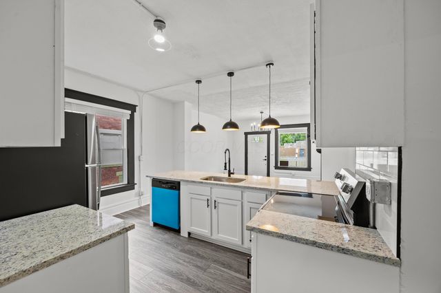 941 E Whittier Street, Columbus, OH 43206