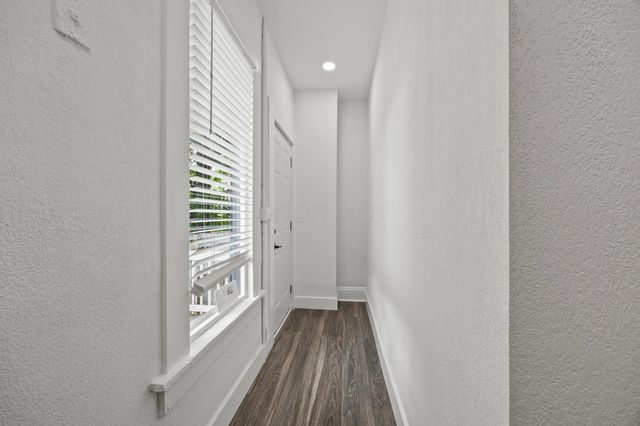 941 E Whittier Street, Columbus, OH 43206