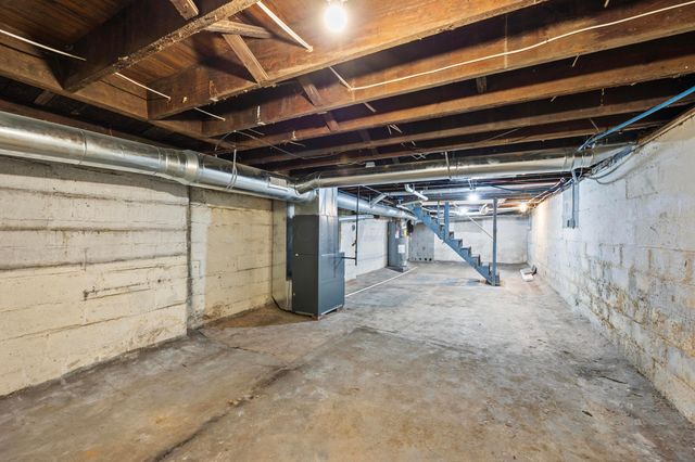 941 E Whittier Street, Columbus, OH 43206