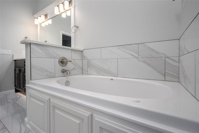 3021 SW 133rd Terrace, Oklahoma City, OK 73170