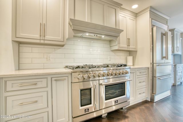 14010 Echo Hill Trail, Louisville, KY 40299