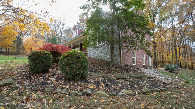 14010 Echo Hill Trail, Louisville, KY 40299