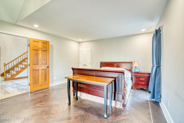 14010 Echo Hill Trail, Louisville, KY 40299