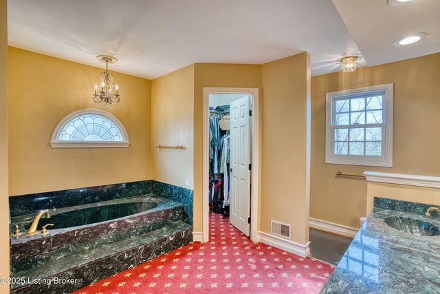 14010 Echo Hill Trail, Louisville, KY 40299