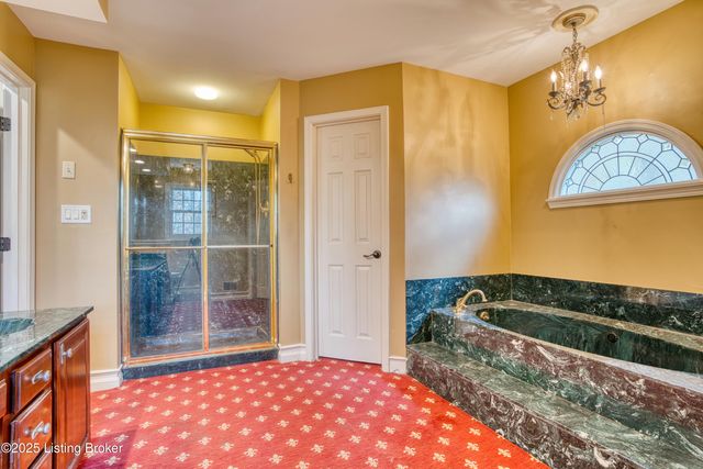 14010 Echo Hill Trail, Louisville, KY 40299