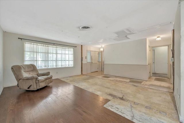 334 Biscayne Boulevard, El Lago, TX 77586