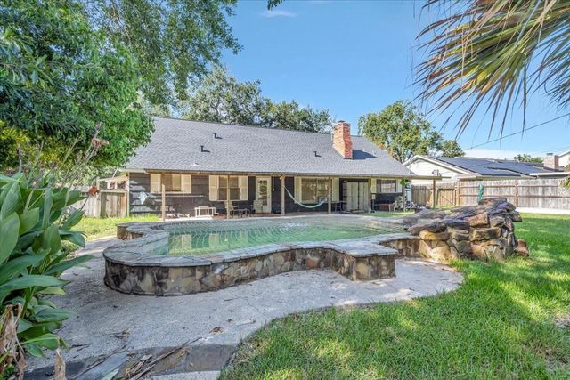 334 Biscayne Boulevard, El Lago, TX 77586