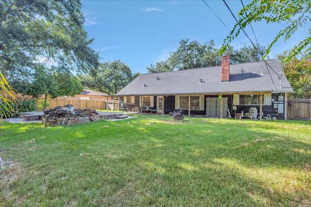 334 Biscayne Boulevard, El Lago, TX 77586