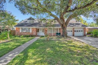 334 Biscayne Boulevard, El Lago, TX 77586