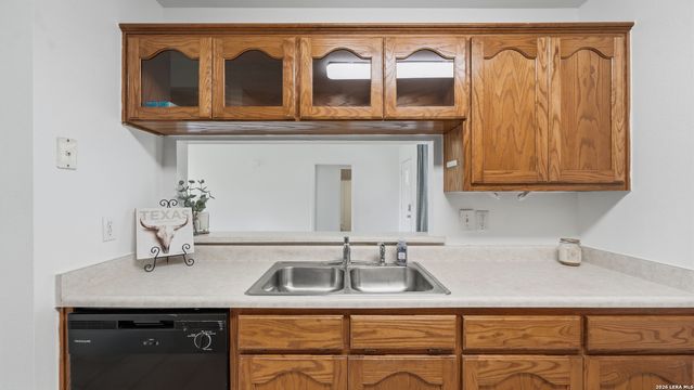 1615 Sunshine Peak, New Braunfels, TX 78130
