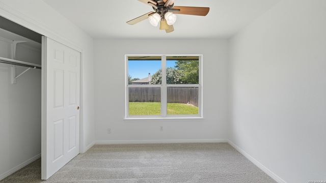 1615 Sunshine Peak, New Braunfels, TX 78130