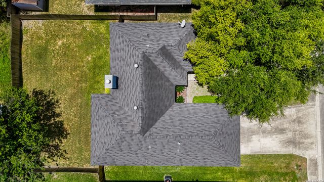 1615 Sunshine Peak, New Braunfels, TX 78130
