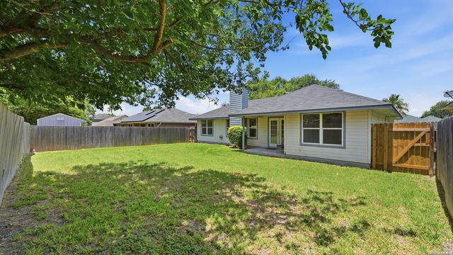 1615 Sunshine Peak, New Braunfels, TX 78130