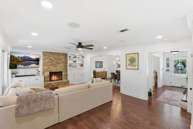 10710 Bordley Drive, Houston, TX 77042