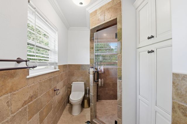 10710 Bordley Drive, Houston, TX 77042