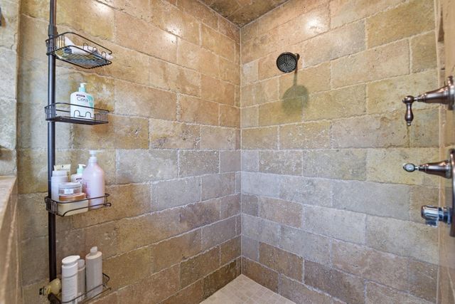 10710 Bordley Drive, Houston, TX 77042