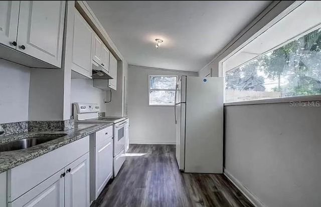 8428 N HIGHLAND AVENUE, Tampa, FL 33604