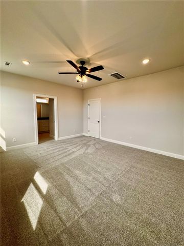 6747 Winterwood Avenue, Springdale, AR 72762