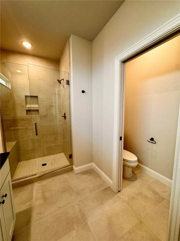 6747 Winterwood Avenue, Springdale, AR 72762