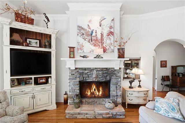 105 White Pine Court, Waleska, GA 30183