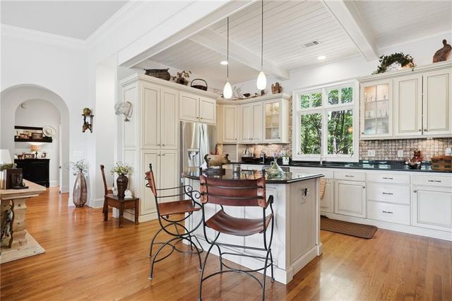105 White Pine Court, Waleska, GA 30183