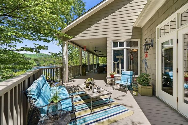 105 White Pine Court, Waleska, GA 30183