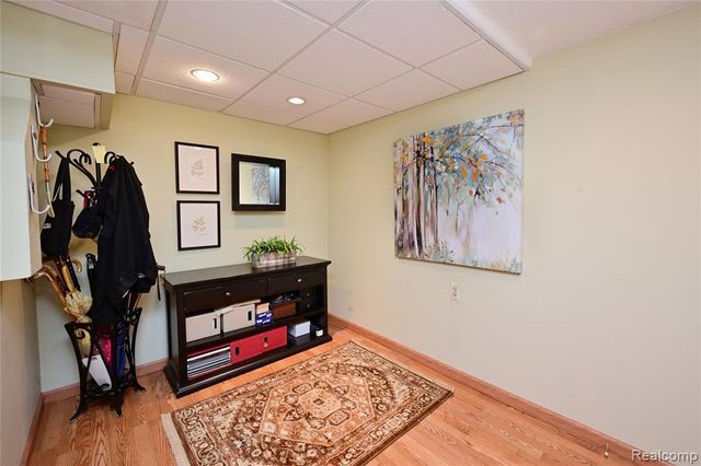 3310 Dogwood Court, Bloomfield Hills, MI 48304