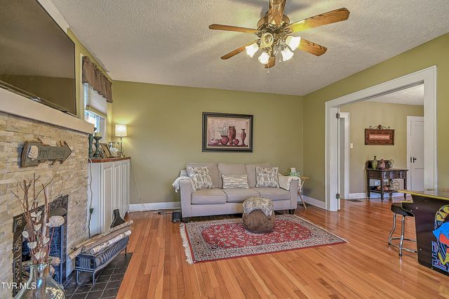 1441 Highway 126, Bristol, TN 37620