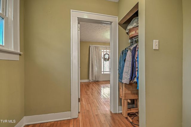 1441 Highway 126, Bristol, TN 37620