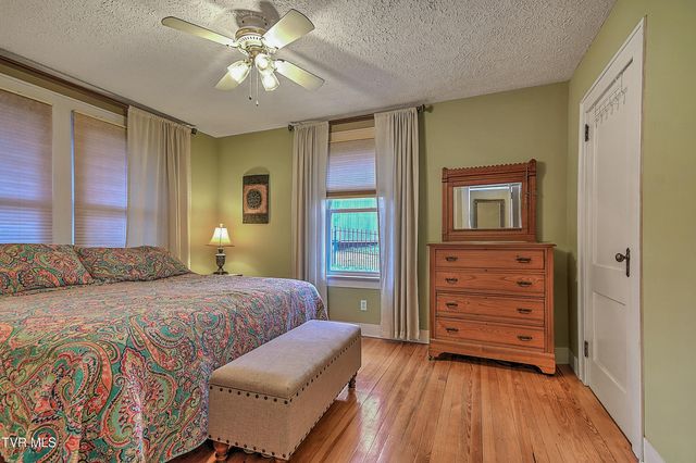 1441 Highway 126, Bristol, TN 37620