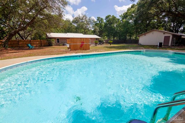 7573 Christie St, Milton, FL 32583