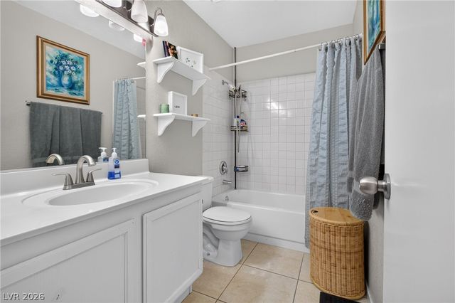 1341 Pinto Rock Lane 202, Las Vegas, NV 89128