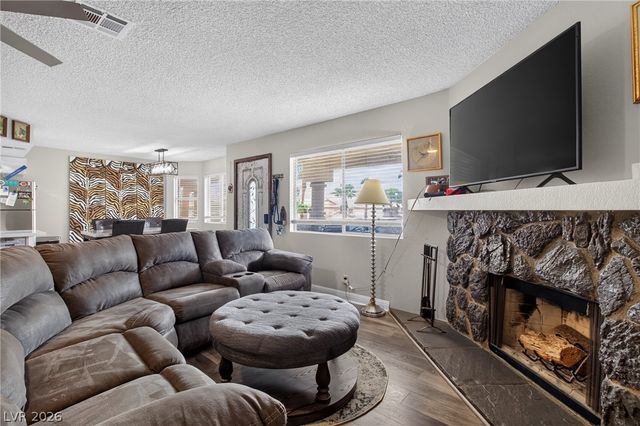 1341 Pinto Rock Lane 202, Las Vegas, NV 89128