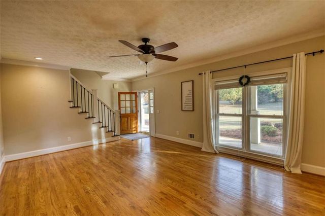 131 Upchurch Drive, Mcdonough, GA 30252