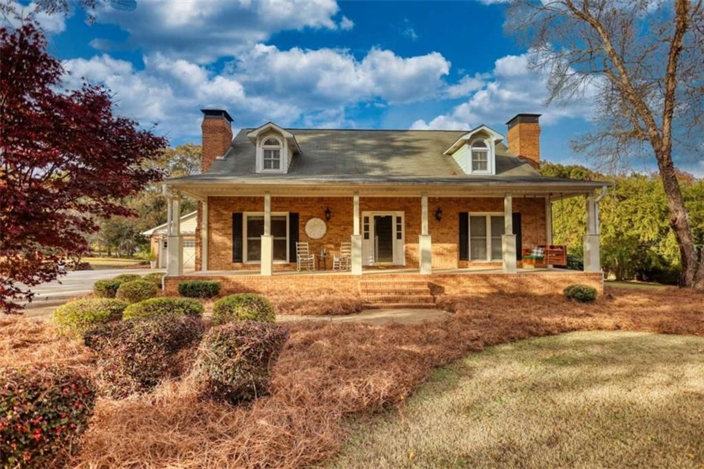 131 Upchurch Drive, Mcdonough, GA 30252