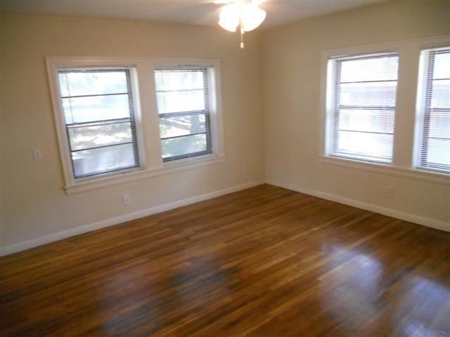 919 Keith LN, Austin, TX 78705