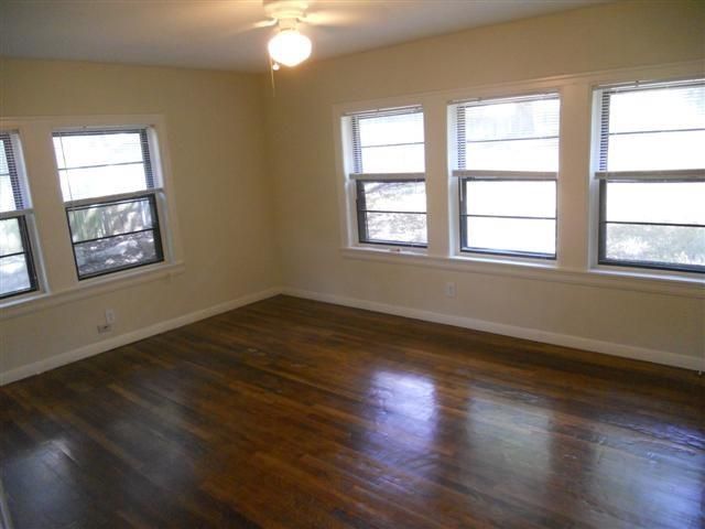 919 Keith LN, Austin, TX 78705