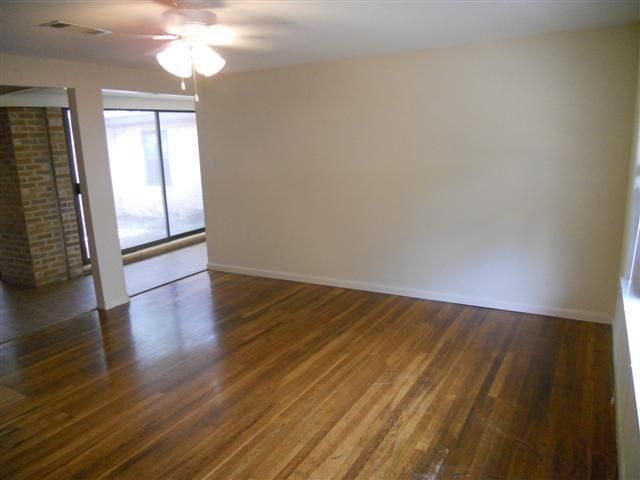 919 Keith LN, Austin, TX 78705