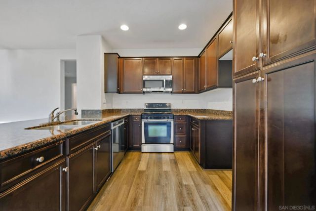 35843 Satterlie Lane 3, Murrieta, CA 92562
