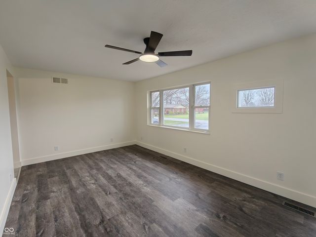 2183 S Fairview Drive, Shelbyville, IN 46176