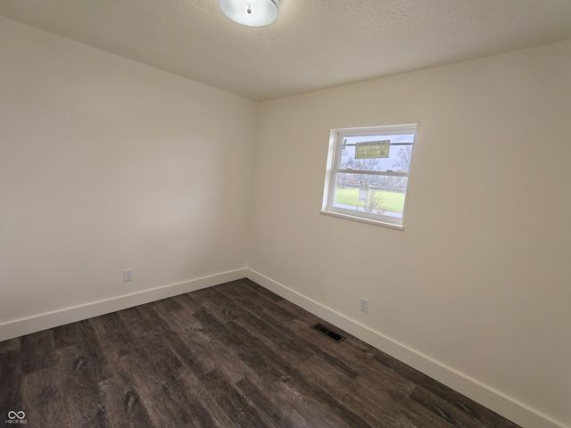 2183 S Fairview Drive, Shelbyville, IN 46176