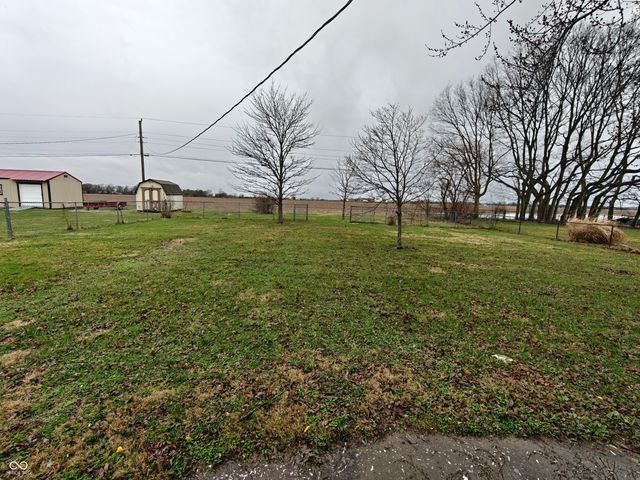 2183 S Fairview Drive, Shelbyville, IN 46176