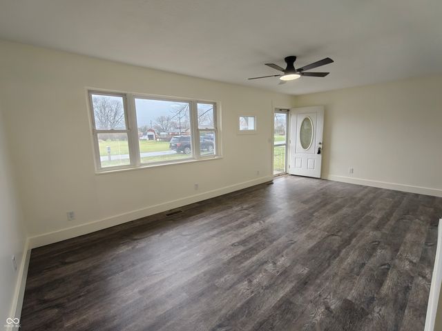 2183 S Fairview Drive, Shelbyville, IN 46176