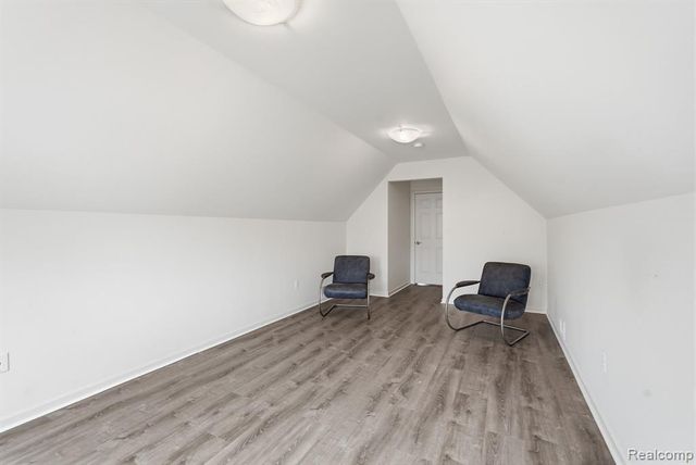 22432 Pointe Drive, Saint Clair Shores, MI 48081