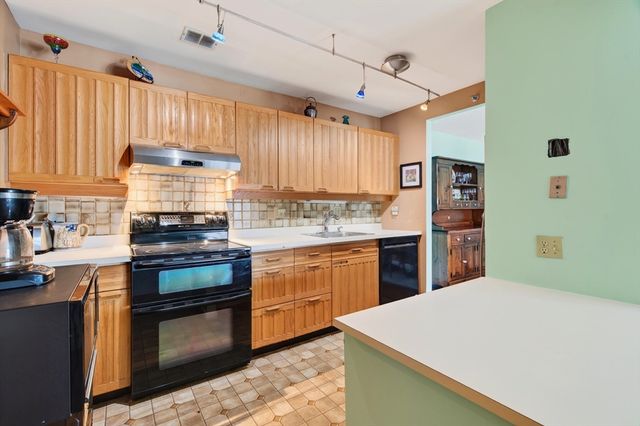 1 Seal Harbor Rd. 615, Winthrop, MA 02152