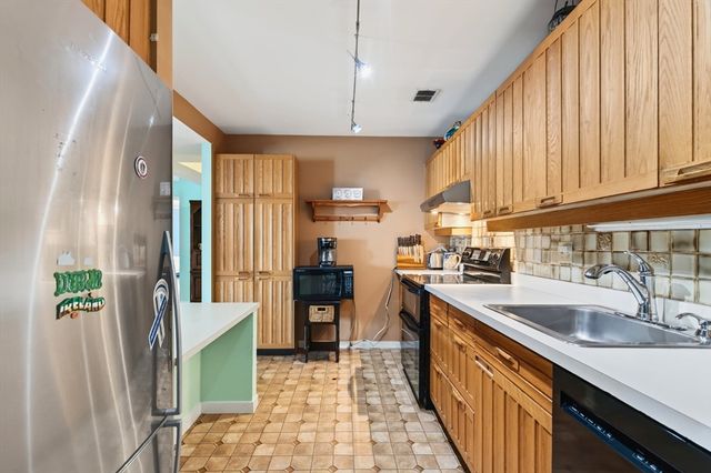 1 Seal Harbor Rd. 615, Winthrop, MA 02152