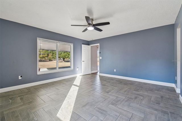 31609 HUNT CLUB LANE, Wesley Chapel, FL 33543